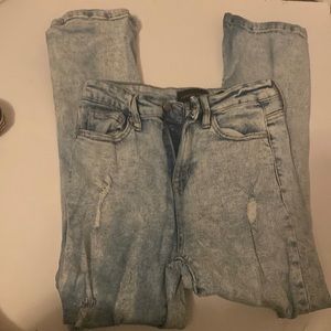 Kendall + Kyle The Icon High Rise Straight Jeans, Size 5/27